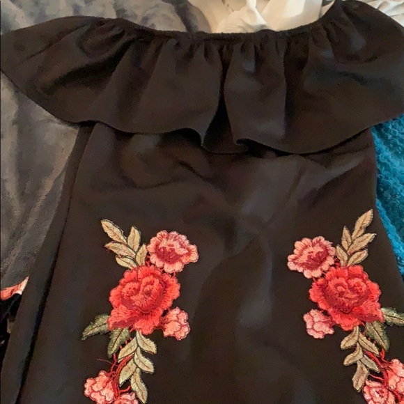 Dresses & Skirts - Tight black dress